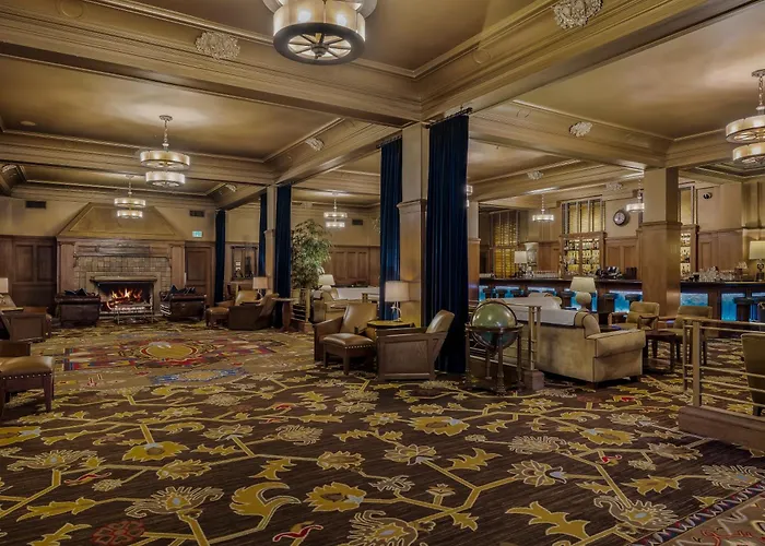 Arctic Club Hotel